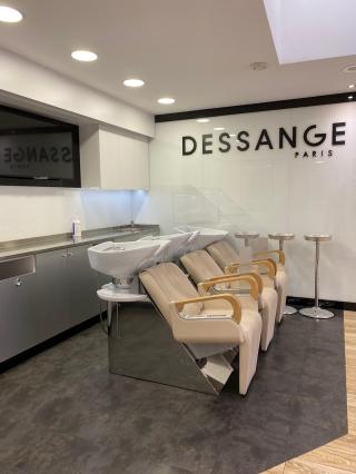 Salon de Manucure DESSANGE 0