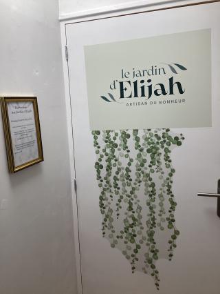 Salon de Manucure Le Jardin d'Elijah 0