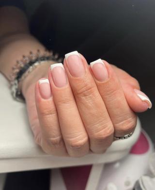 Salon de Manucure Le bar à ongles Edesia Val d’Europe 0