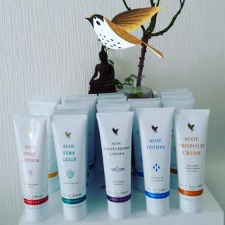 Salon de Manucure Beauté Divine 0