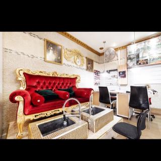 Salon de Manucure Royal Beauty 0