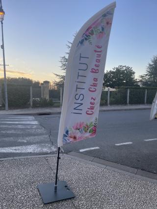 Salon de Manucure Chez Cha Beauté 0