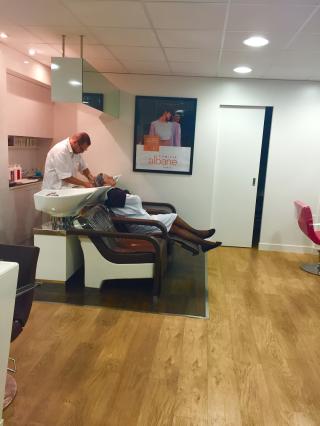 Salon de Manucure Camille Albane - Coiffeur Valbonne 0