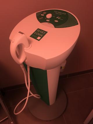 Salon de Manucure L'Instant Elle 0