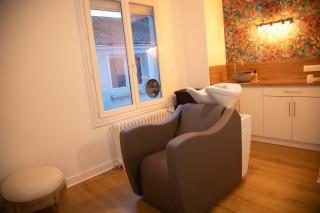 Salon de Manucure MB CONCEPT - CENTRE BEAUTE & RELOOKING 0