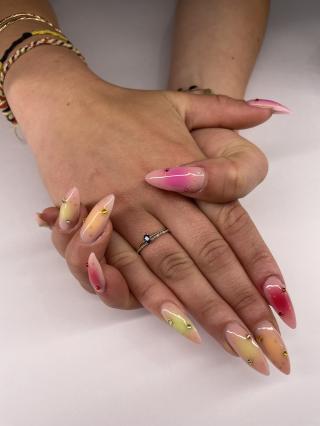 Salon de Manucure Pretty Nails By Clara 2