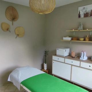 Salon de Manucure O Cocon d'A'Lys 0