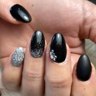 Salon de Manucure Mandy G. Nails & Beauty - Salon de manucure et de beauté 0