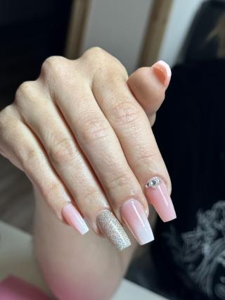 Salon de Manucure C'Beauty 0