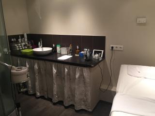 Salon de Manucure Arômes et Bien Être 0