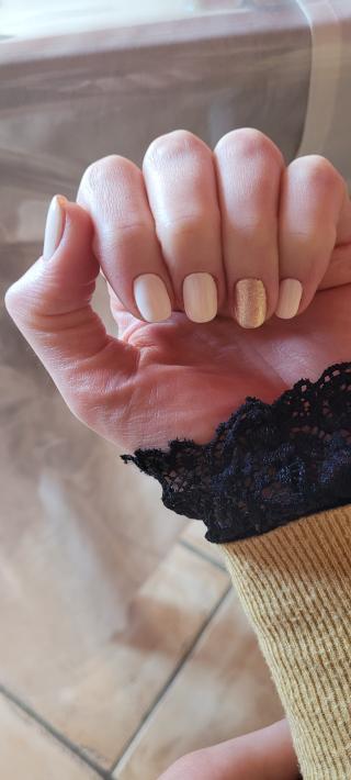 Salon de Manucure Studio Annabelle 0