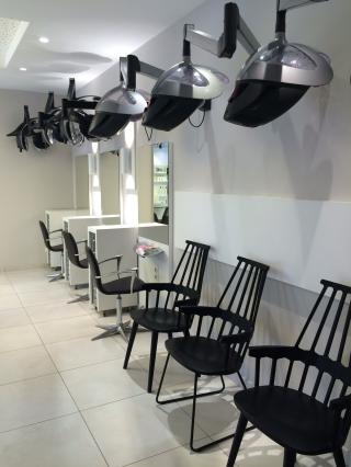 Salon de Manucure HC Coiffure & Esthétique 0