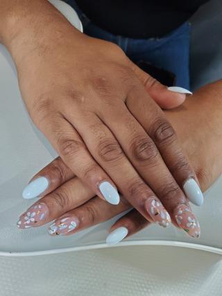 Salon de Manucure Sunrise Nail Studio 0