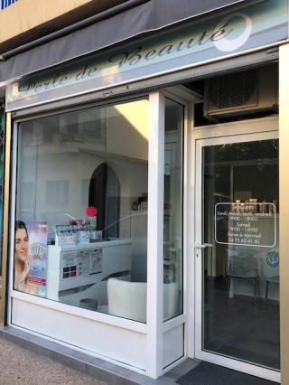 Salon de Manucure Perle de Beaute 0