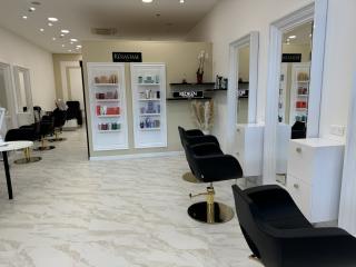 Salon de Manucure Hair, Care & Nails 0