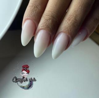 Salon de Manucure Maevart's studio 0