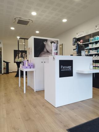 Salon de Manucure Passage Bleu - Chapelle St Aubin (à proximité du Mans Nord) 2