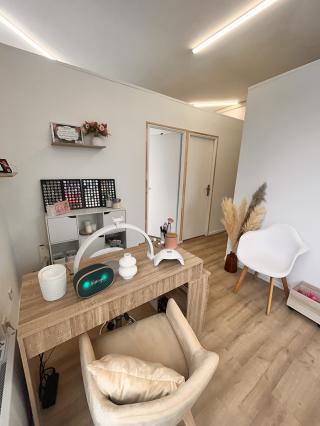 Salon de Manucure Sun house 0