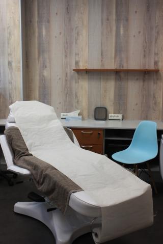 Salon de Manucure Atelier Manucure, Esthétique & tatouage 0