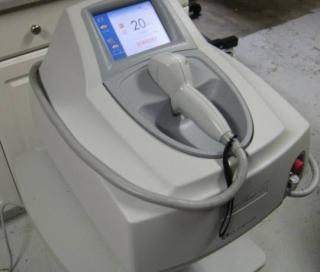 Salon de Manucure LASERPLAST CENTRE MEDICAL D'EPILATION PERMANENTE 0