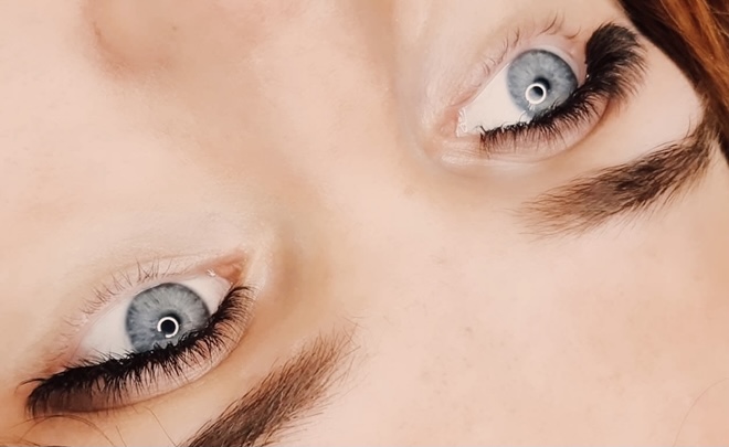 Sara la beauté du regard