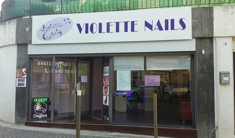 Violette Nails