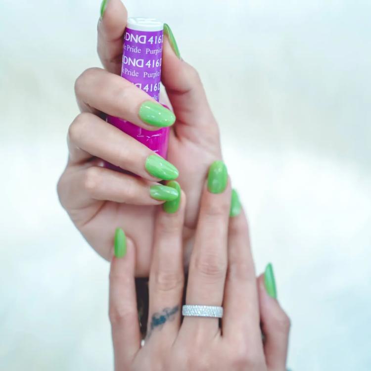 SennV nail