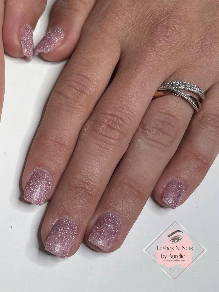 Lashes & Nails By Aurelie